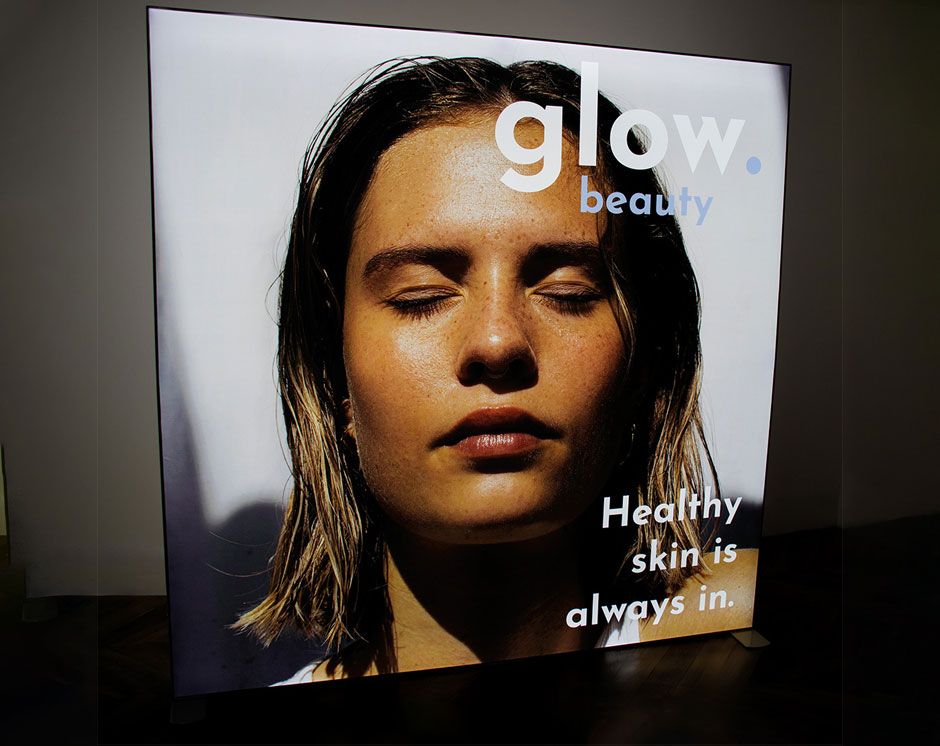 FABRILUXE Freestanding LED Lightbox 2000 x 2250mm